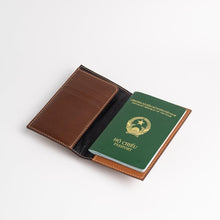 Load image into Gallery viewer, Faifoo Passport Case - Swing Love