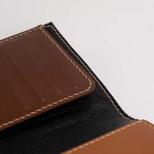 Load image into Gallery viewer, Faifoo Passport Case - Swing Love