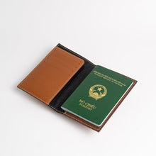 Load image into Gallery viewer, Faifoo Passport Case - Swing Love

